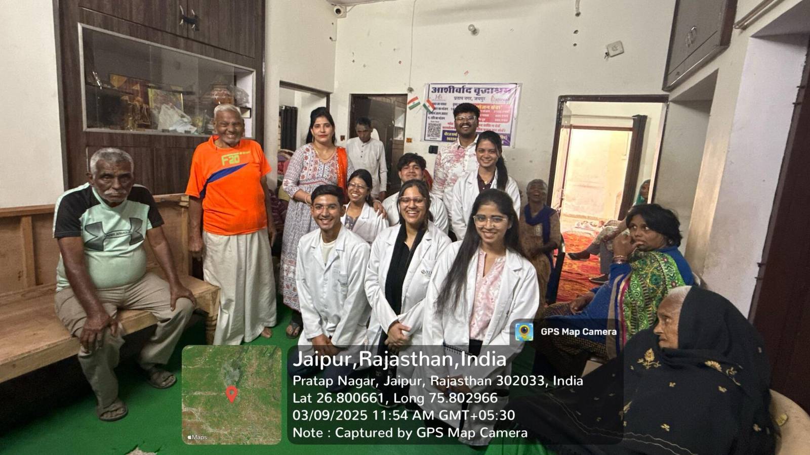 Students in old age home (Wisdom Wellness)