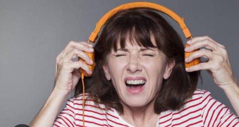 Ear Pod Usage Awareness